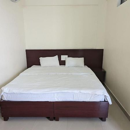 Masterkey Deluxe Rooms Kochi Esterno foto